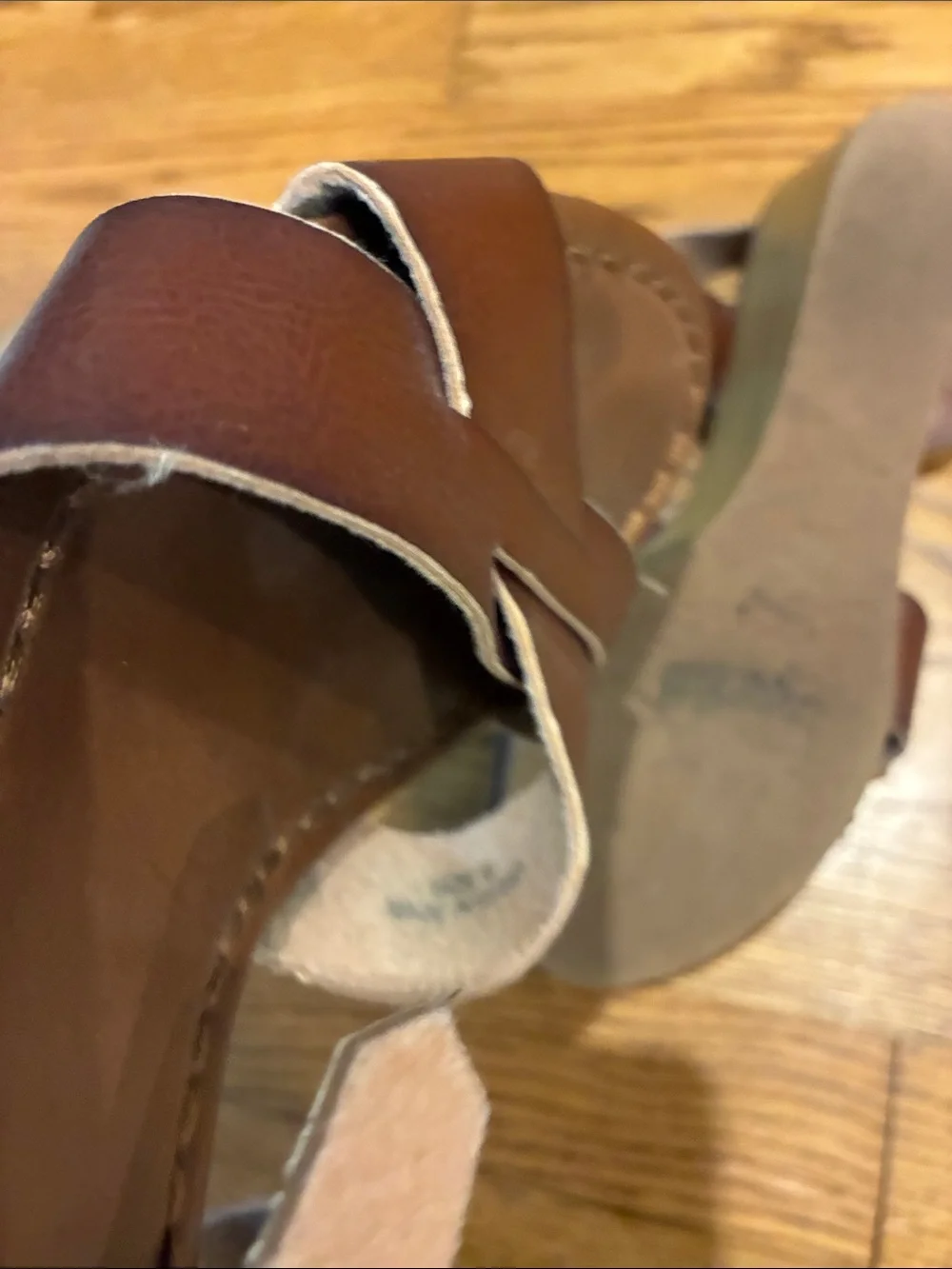 American Eagle Outfitters Brown Leather Crossover Sandals